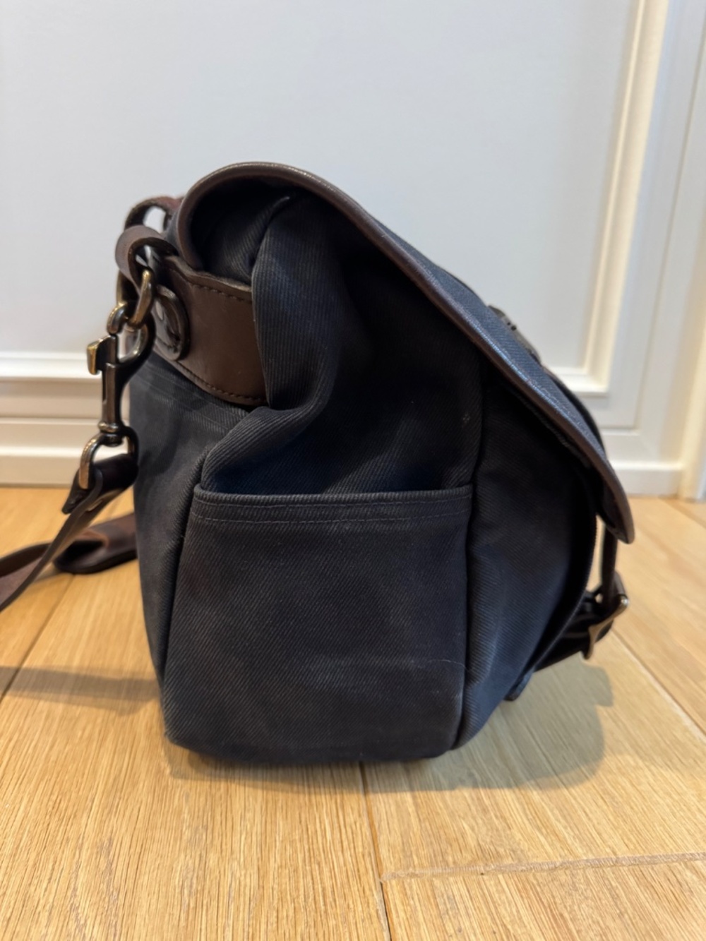 Filson Field Bag Medium Twill with Dark Brown Leather - Picture 2 of 4